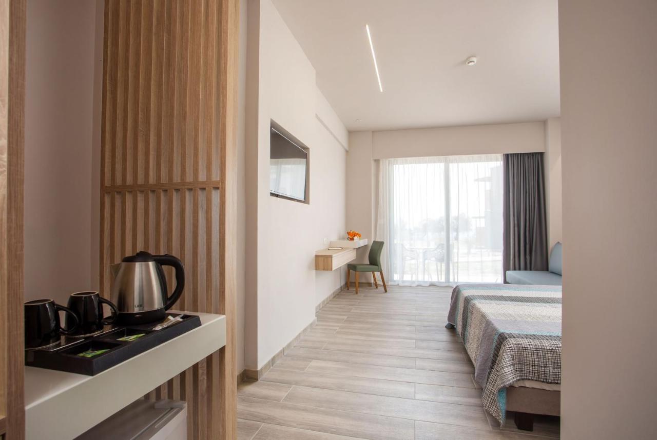 Ampelia Seaside Hotel Gennadi