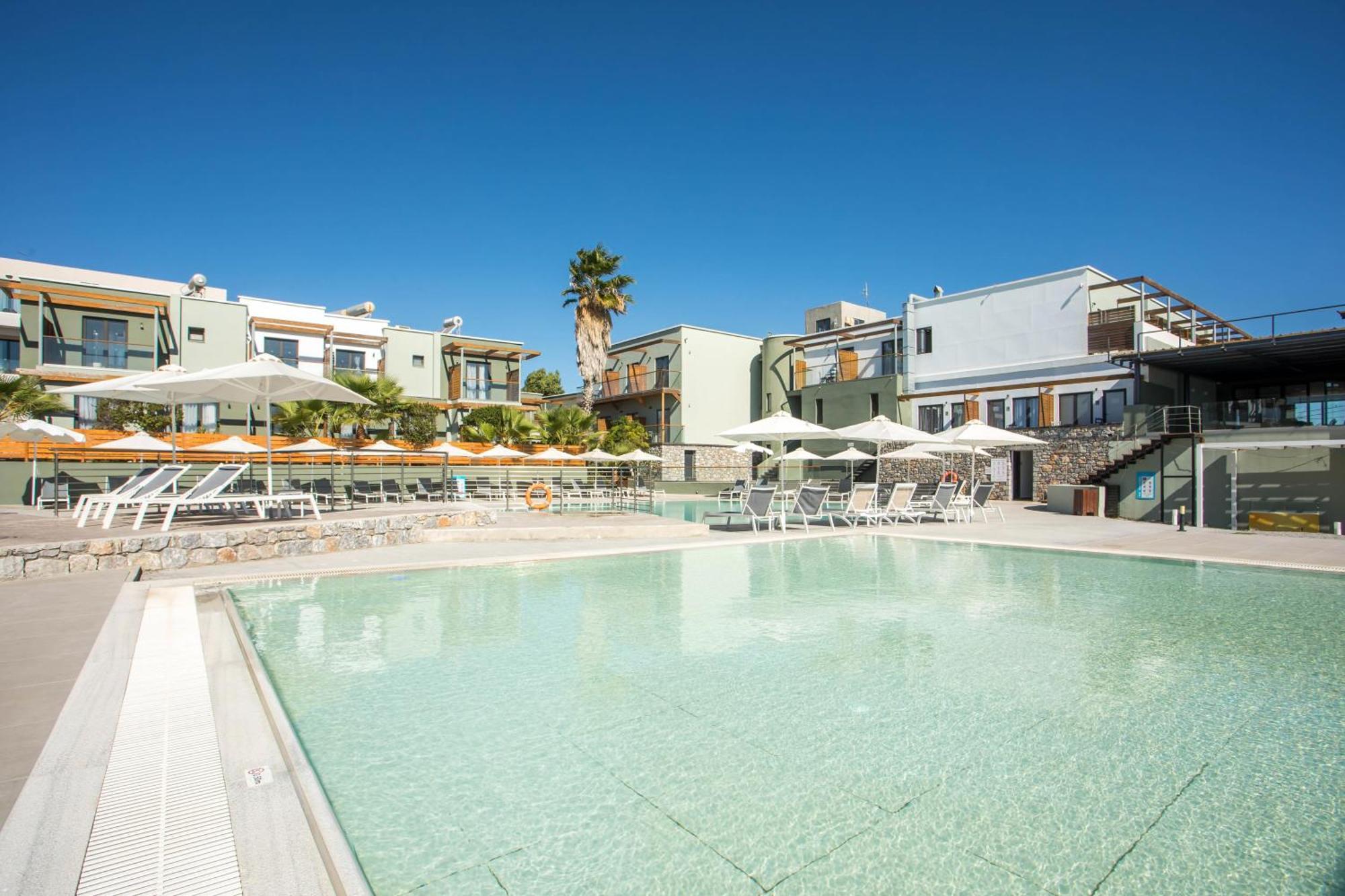 Ampelia Seaside גנאדי